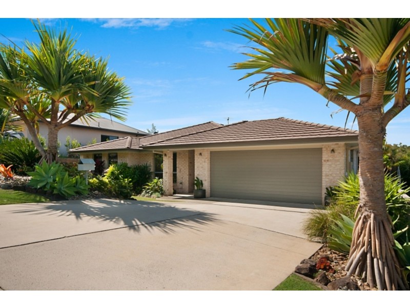 42 Cummings Crescent, Cumbalum NSW 2478