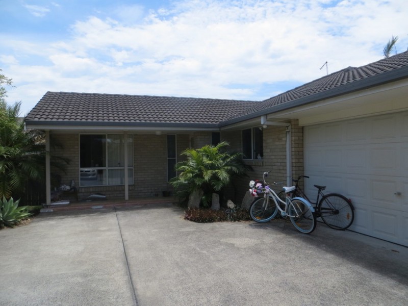 2/5 Banksia Avenue, Lennox Head NSW 2478