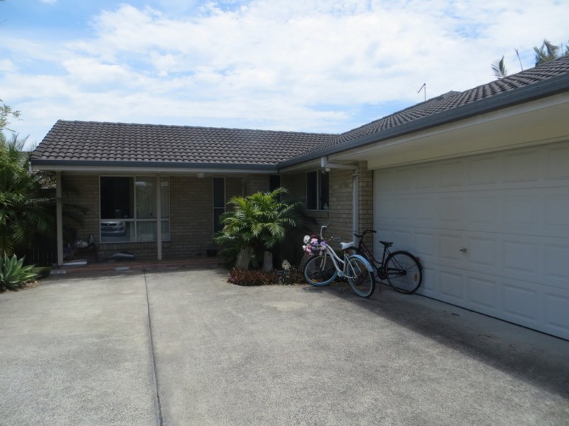 2/5 Banksia Avenue, Lennox Head NSW 2478