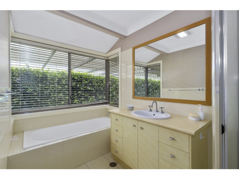 2/5 Trinity Place, Skennars Head NSW 2478