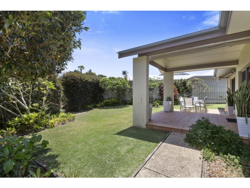 2/5 Trinity Place, Skennars Head NSW 2478