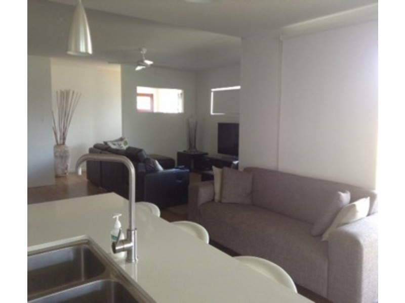 3/2 Megan Crescent, Lennox Head NSW 2478