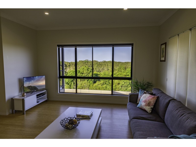 6 Higgins Place, Cumbalum NSW 2478