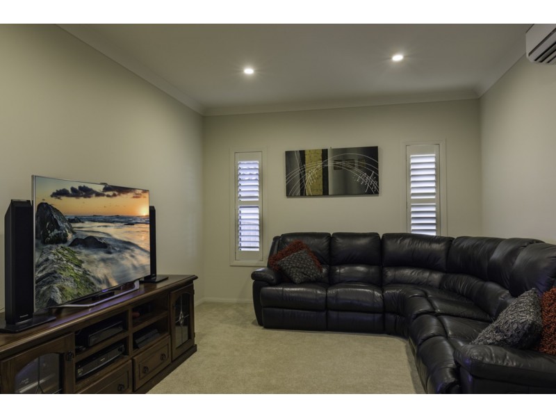 6 Higgins Place, Cumbalum NSW 2478