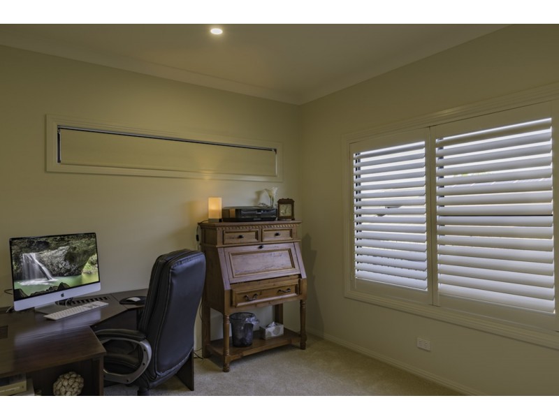 6 Higgins Place, Cumbalum NSW 2478