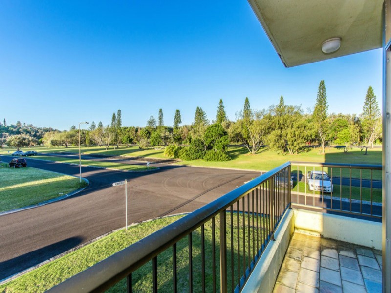 2/64 Cedar Crescent, East Ballina NSW 2478