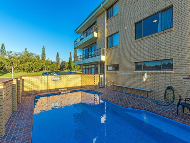 2/64 Cedar Crescent, East Ballina NSW 2478
