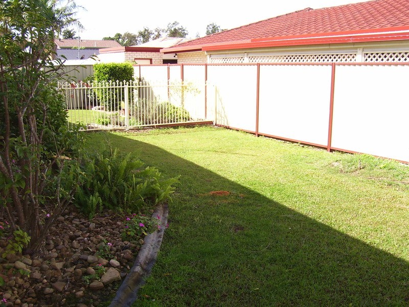 2/14 Mariners Crescent, Banora Point NSW 2486