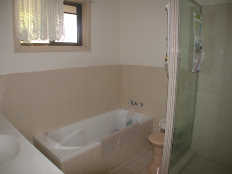 2/11 Fairway Drive, Banora Point NSW 2486