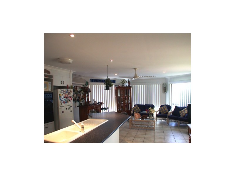 11 Rosslea Court, Banora Point NSW 2486