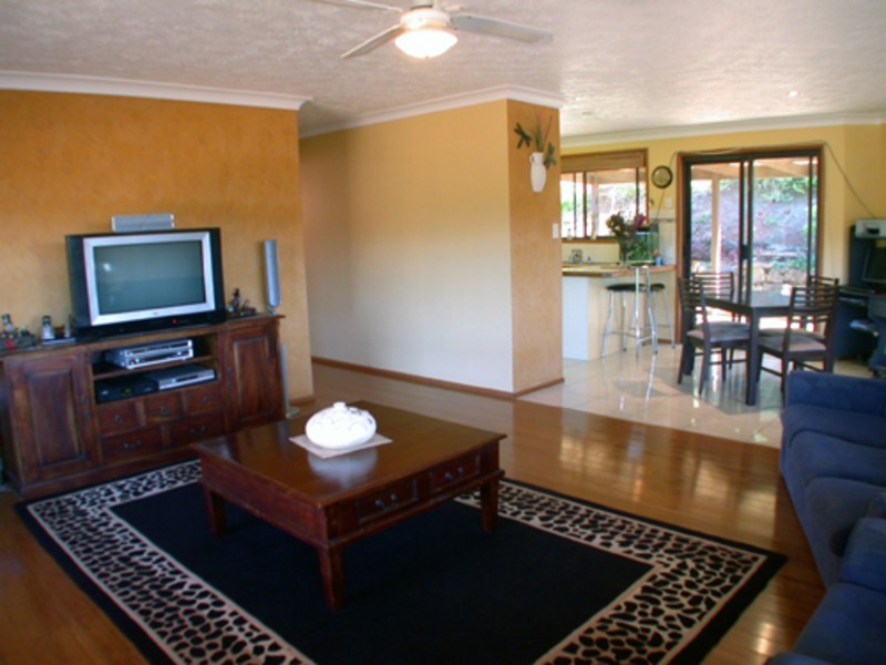 2/12 Kildare Drive, Banora Point NSW 2486