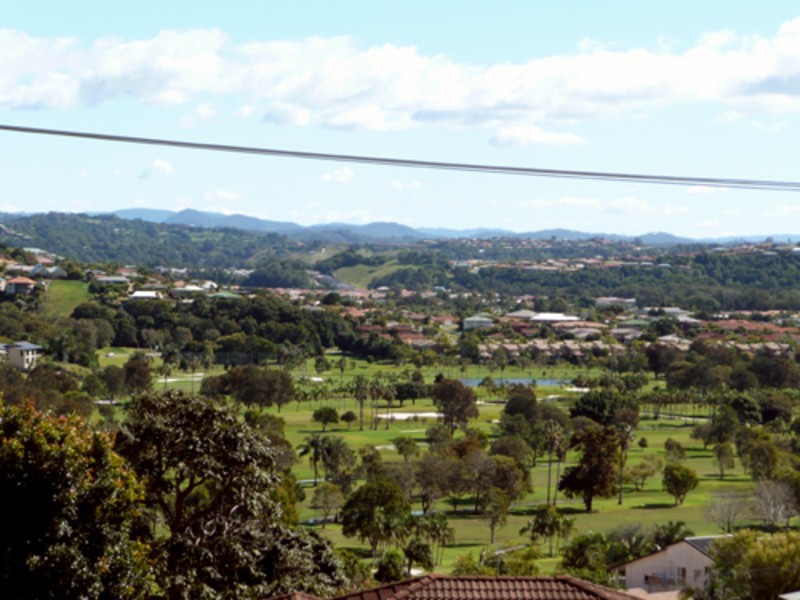 28 Durigan Place, Banora Point NSW 2486