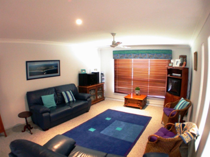 49 Flemington Street, Banora Point NSW 2486