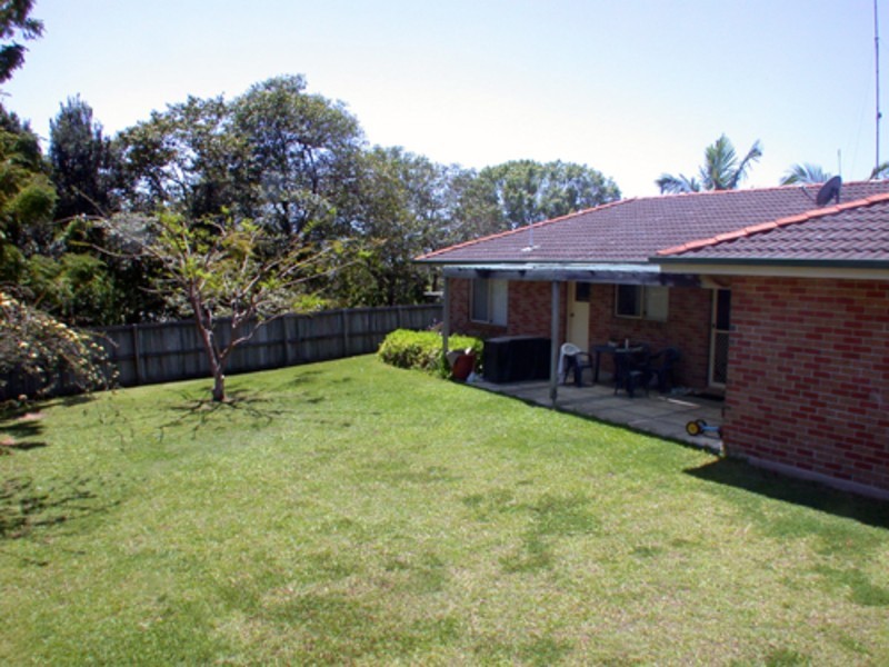 34 Clonakilty Close, Banora Point NSW 2486