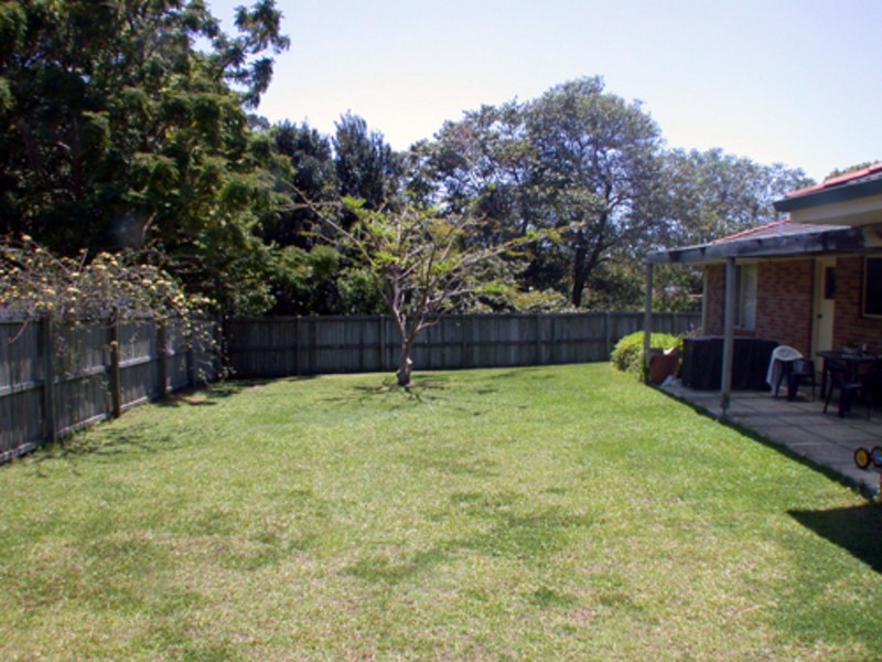 34 Clonakilty Close, Banora Point NSW 2486