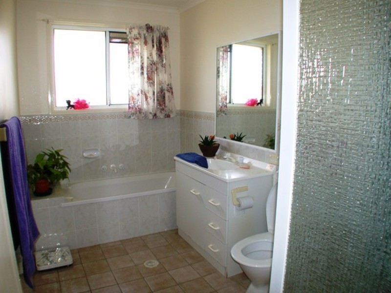 2/9 Cromer Court, Banora Point NSW 2486