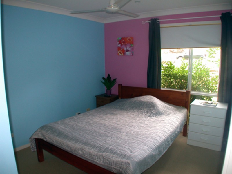 15 St Andrews Way, Banora Point NSW 2486