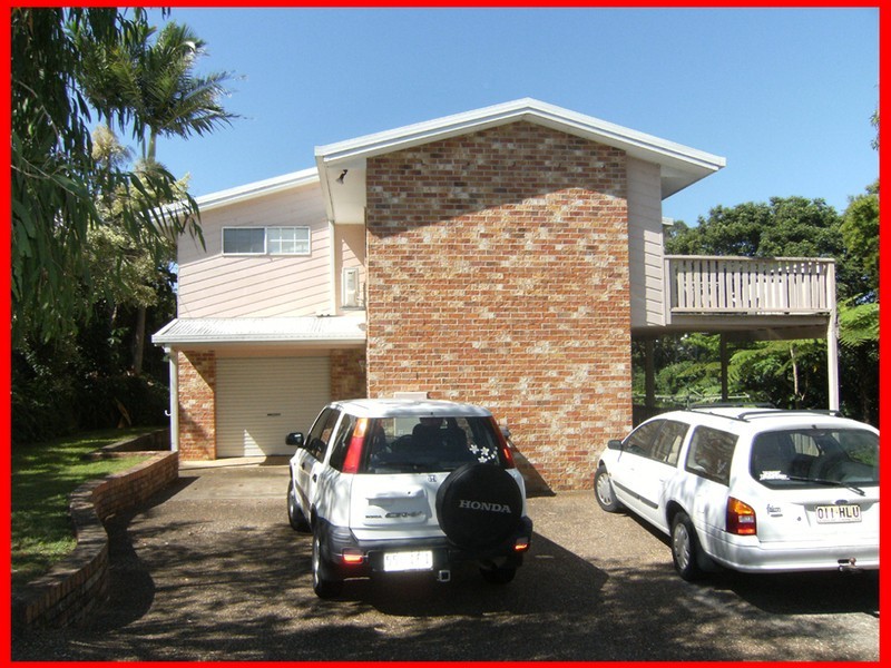 14 Martinelli Avenue, Banora Point NSW 2486