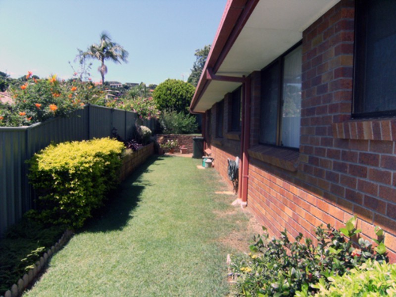 2/2 Gleneagles Place, Banora Point NSW 2486