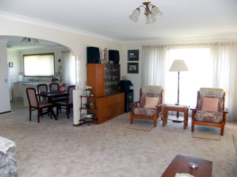 2/2 Gleneagles Place, Banora Point NSW 2486