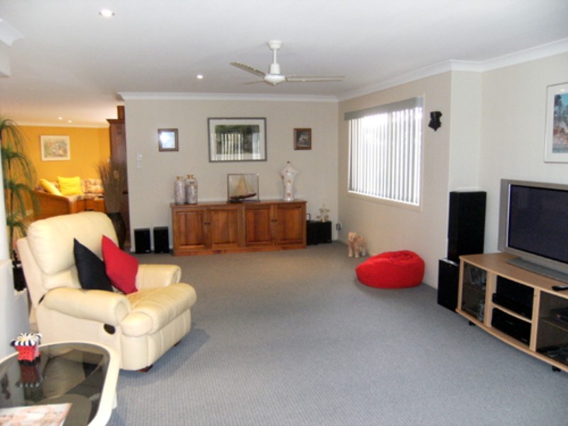 220/2 Falcon Way, Tweed Heads South NSW 2486