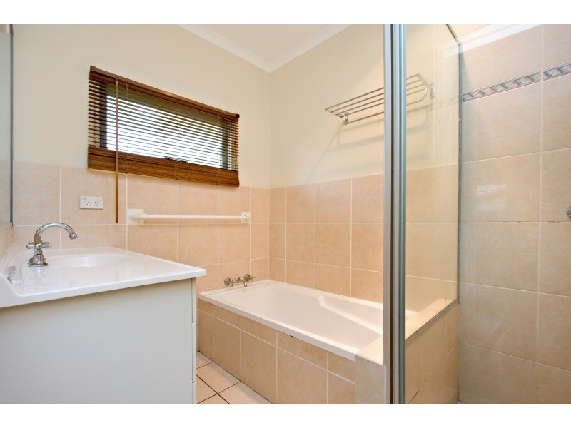 41 Laura Street, Banora Point NSW 2486