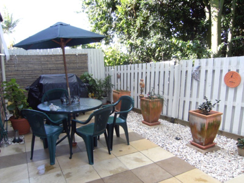 6/3-5 Monterey Avenue, Banora Point NSW 2486