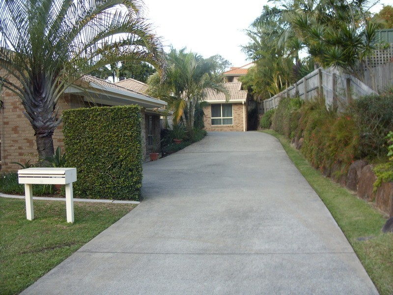 2/19 Kildare Drive, Banora Point NSW 2486