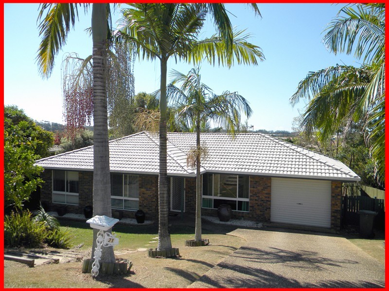 21 Honeymyrtle Drive, Banora Point NSW 2486