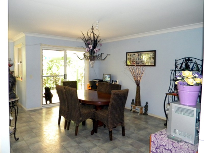 31 Shamrock Avenue, Banora Point NSW 2486