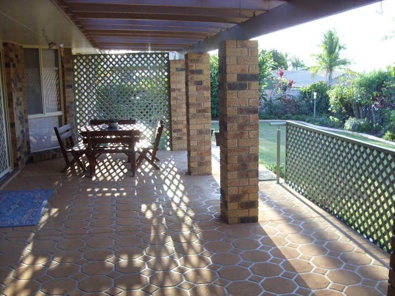 25 Ash Drive, Banora Point NSW 2486