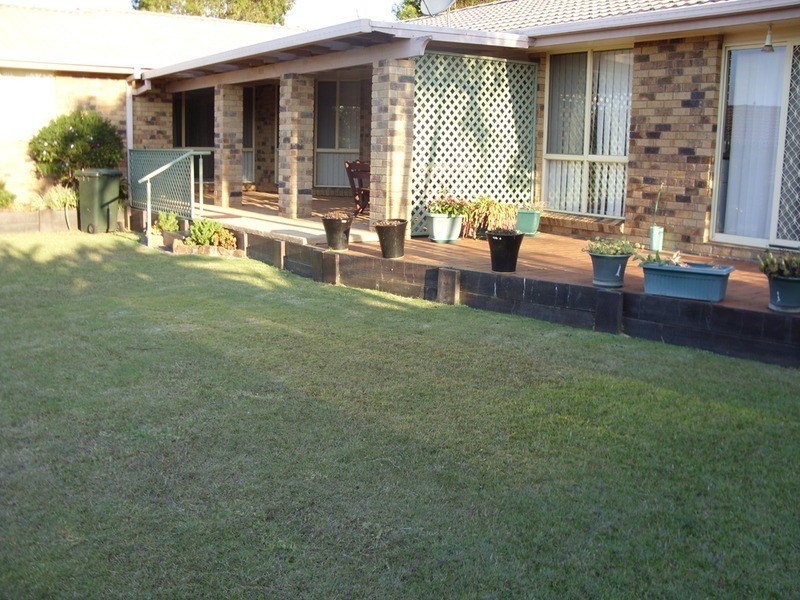 25 Ash Drive, Banora Point NSW 2486