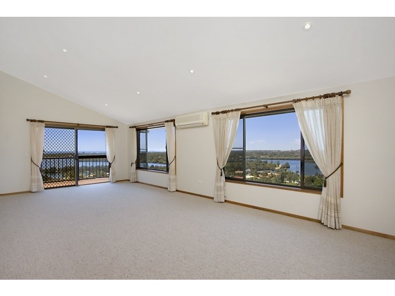 5 Goonal Place, Banora Point NSW 2486