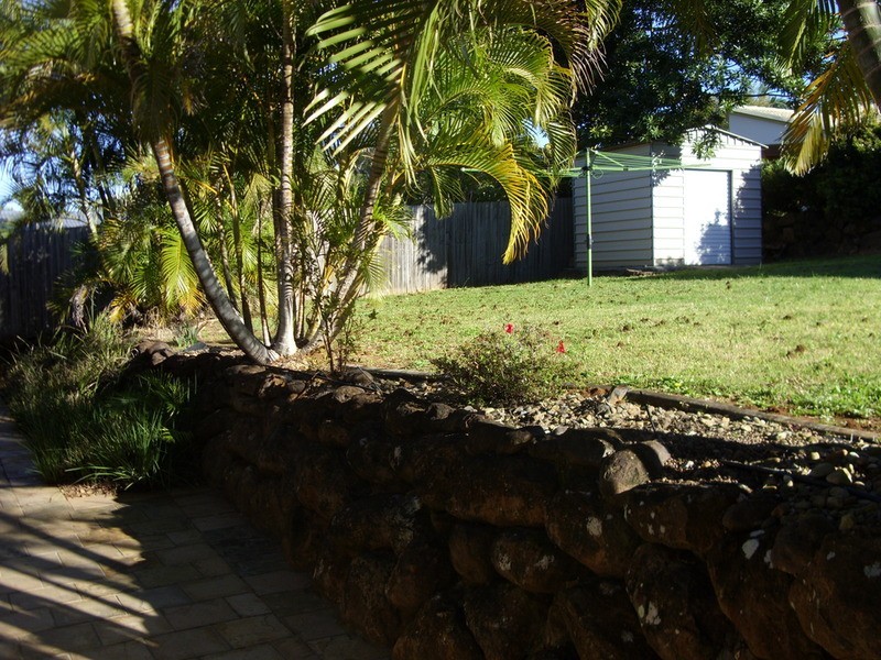27 Oakland Place, Banora Point NSW 2486