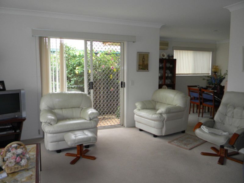 8/9 Narara Crescent, Banora Point NSW 2486