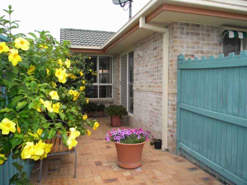 8/9 Narara Crescent, Banora Point NSW 2486