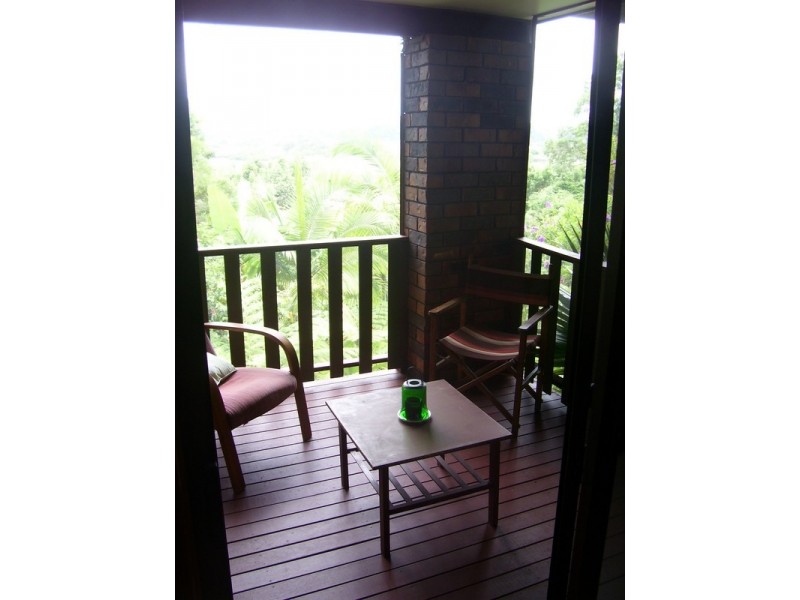 30 Lakeview Parade, Tweed Heads South NSW 2486