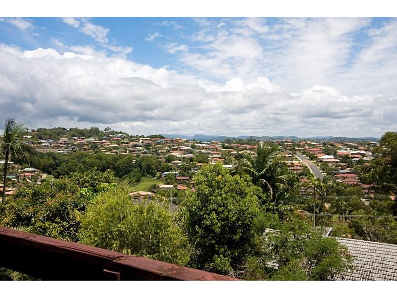 7 Pileena Street, Banora Point NSW 2486
