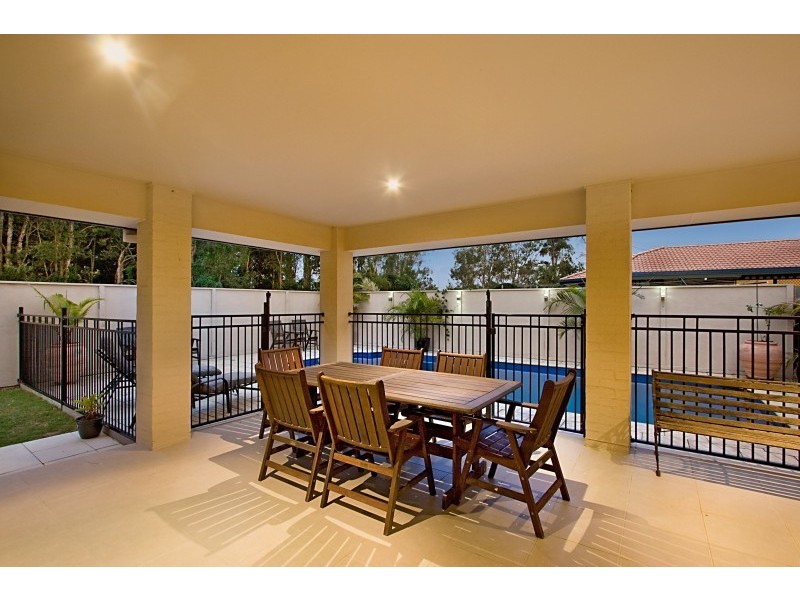 4 Traminer Court, Banora Point NSW 2486