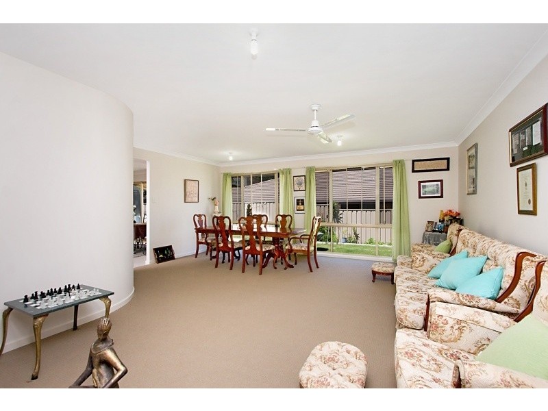 129 Botanical Circuit, Banora Point NSW 2486