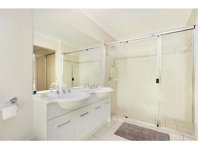 129 Botanical Circuit, Banora Point NSW 2486