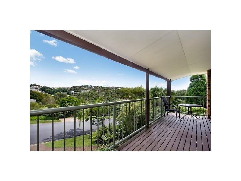 4 Birnam Place, Banora Point NSW 2486