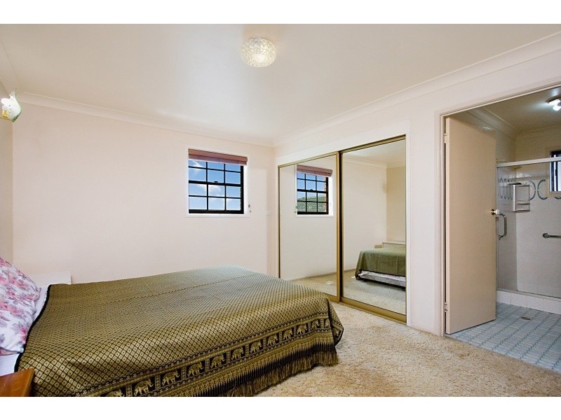 19 Durigan Place, Banora Point NSW 2486