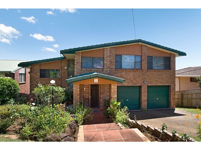 19 Durigan Place, Banora Point NSW 2486