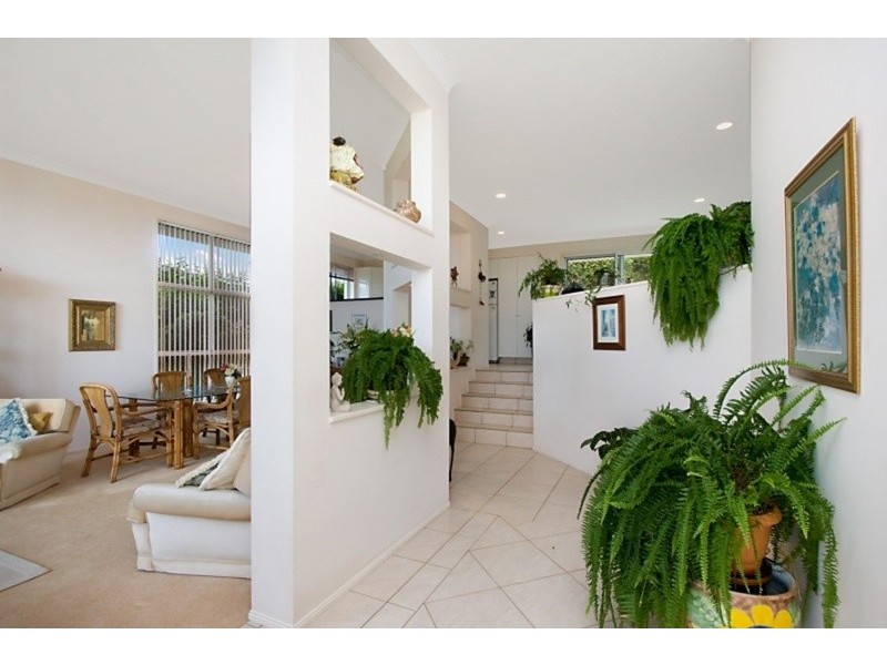 18 Tralee Drive, Banora Point NSW 2486