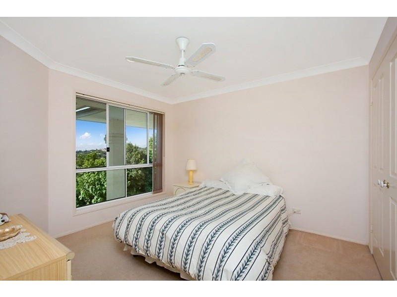 18 Tralee Drive, Banora Point NSW 2486
