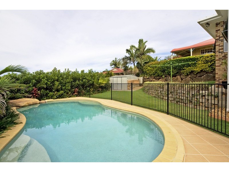 1 Cedar Ridge, Banora Point NSW 2486