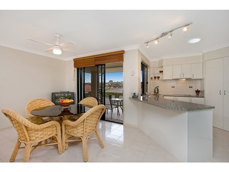 7 White Fig Court, Banora Point NSW 2486
