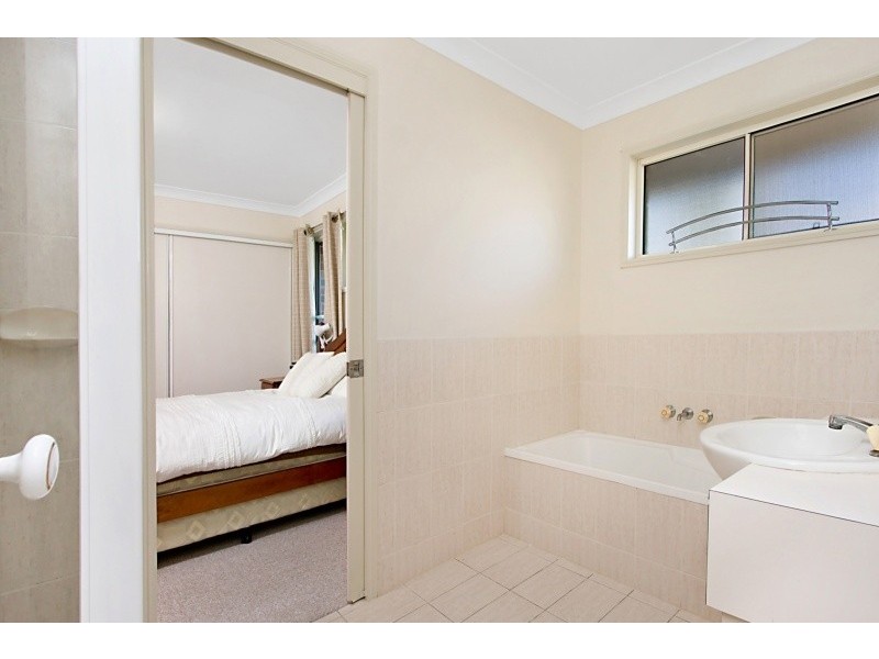 4/5 Cabernet Court, Banora Point NSW 2486