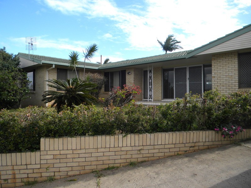 5 Bione Avenue, Banora Point NSW 2486